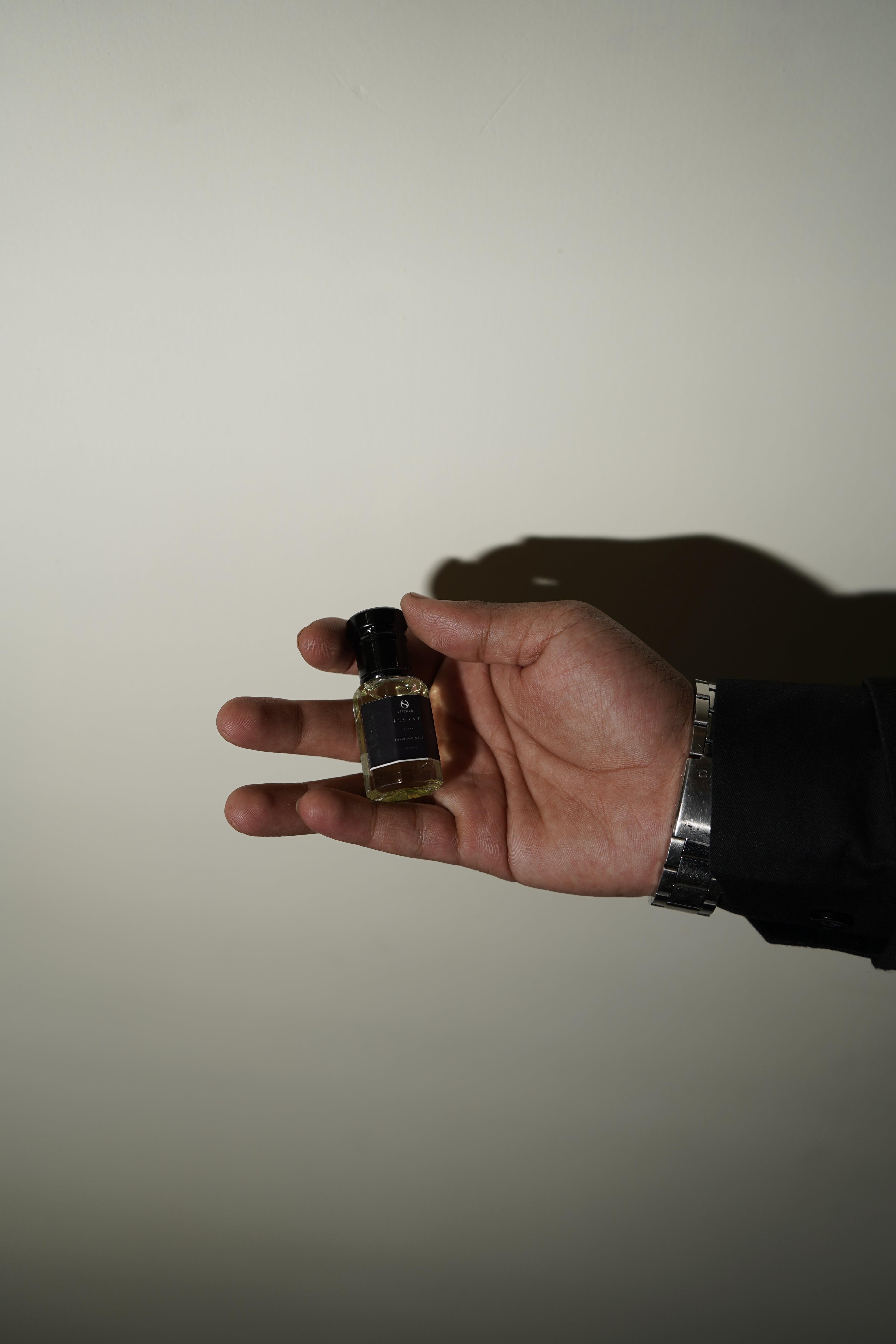 Levant - Attar For Men | Long-Lasting Oil-Based Attar (5ml Roll-on)